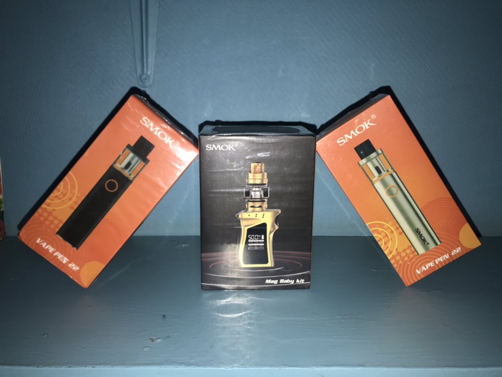 PlugWizzy's tweet photo. Valentines Vapes now available#His&amp;Hers😎 https://t.co/dul18ZfEMx