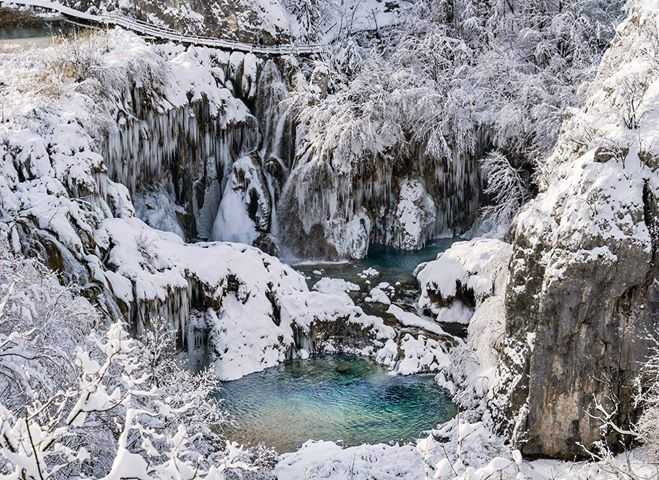 Spectacular winter scenes over the frozen Plitvice lakes national park and waterfalls, Croatia on Jan 26th - thanks to Domagoj Sever for the report!