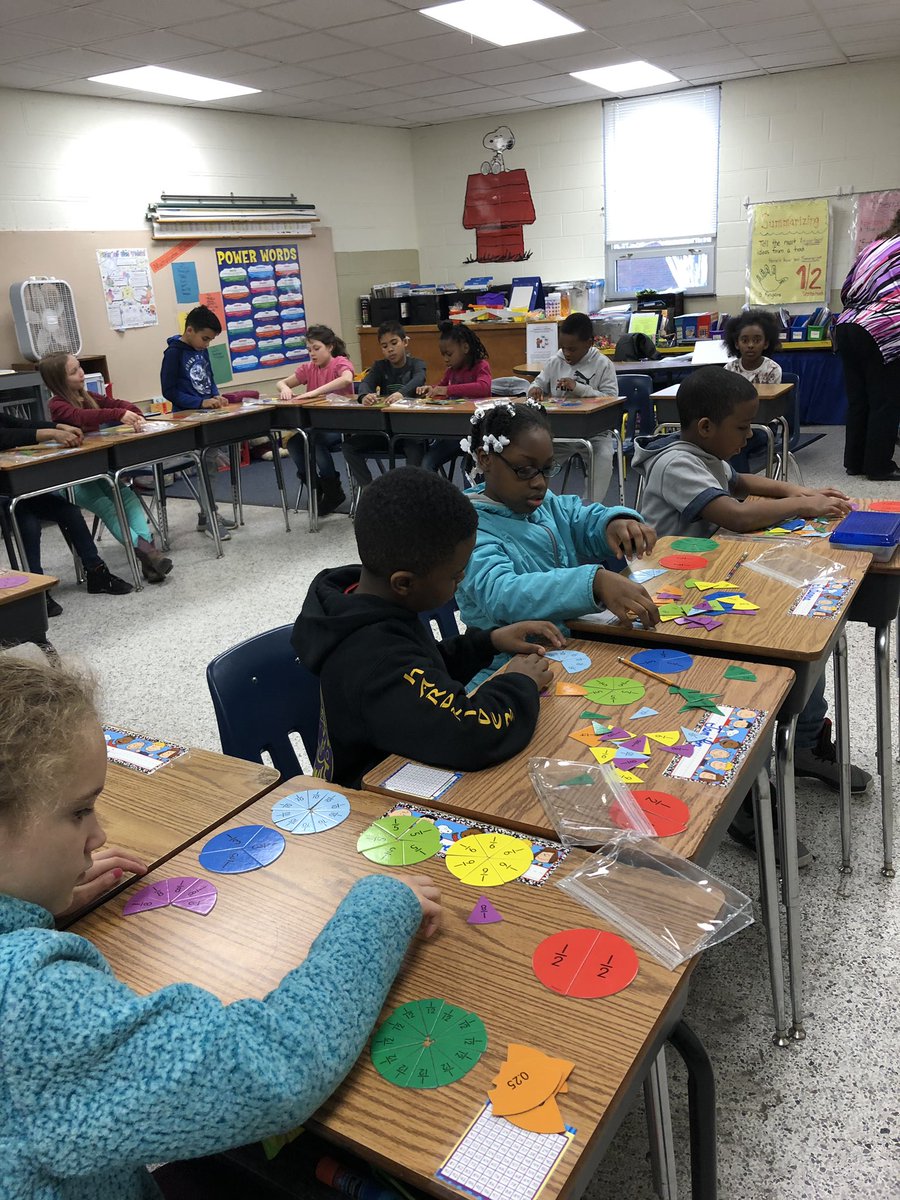 mspitt262's tweet photo. Manipulatives are the key to fractions in Mrs. Heller’s class. @MachenElem @JenniferMHumble @darylcros @JanetHeller21 https://t.co/cnPqcsj3dt