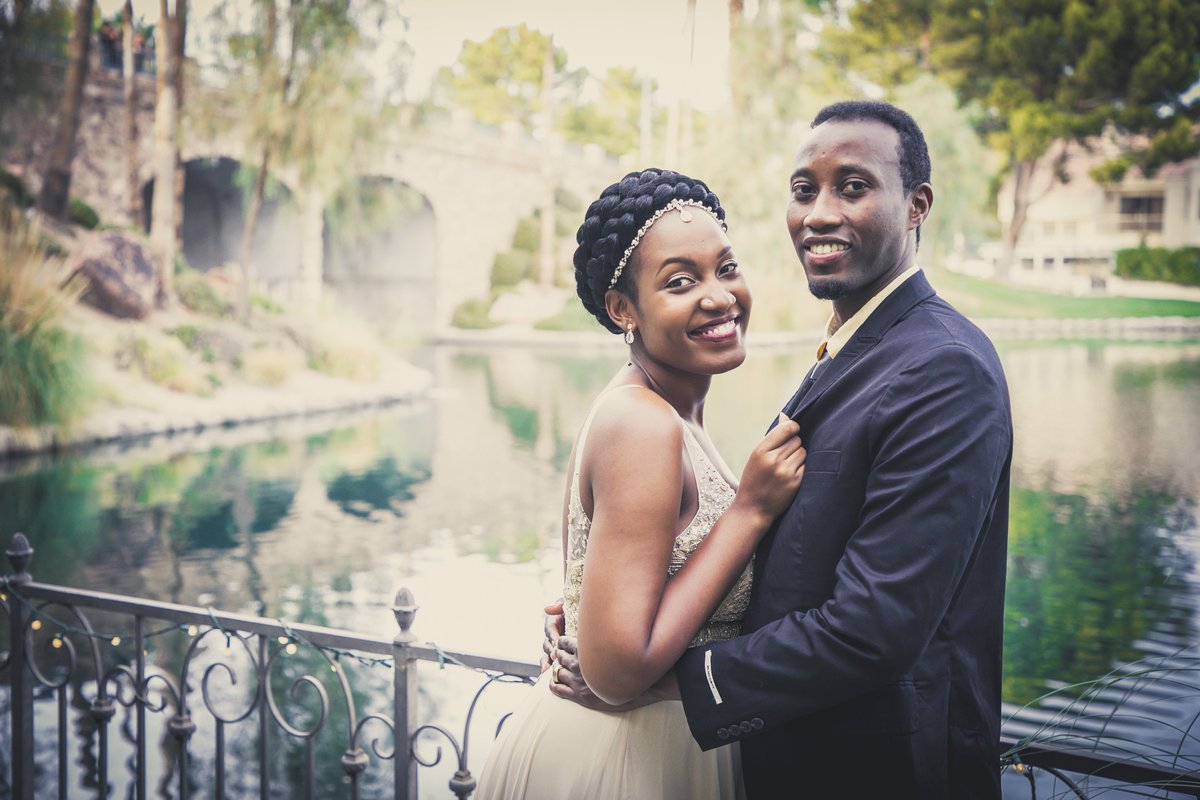 LkSdeWeddingsLV's tweet photo. an absolutely stunning young couple celebrating their love  💖 https://t.co/fp7c76Sxiy