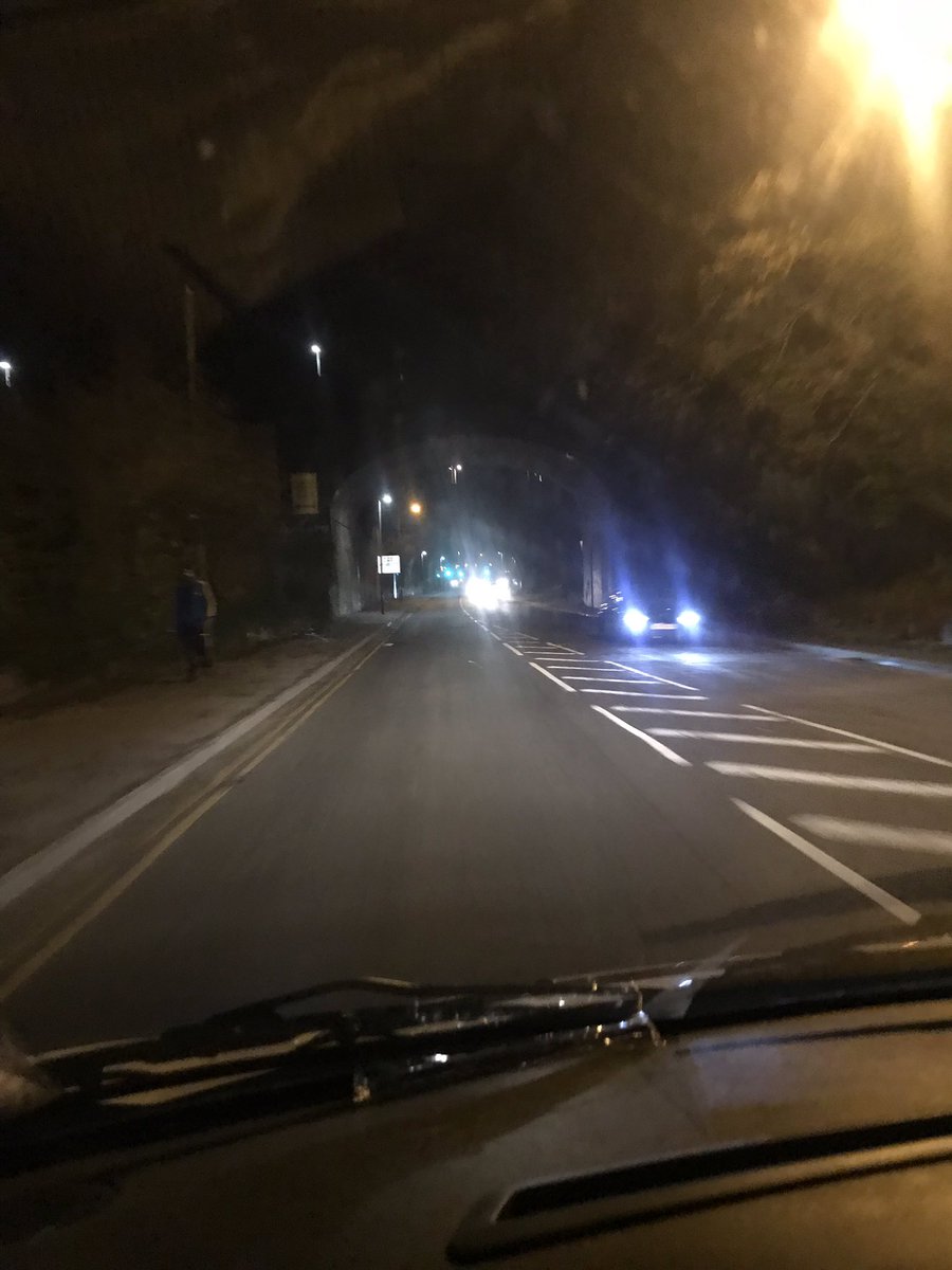 SwanseaTS's tweet image. Out and about this evening conducting visits to various businesses that don’t operate 9-5 #eveningshift#no9to5#operatingbynight