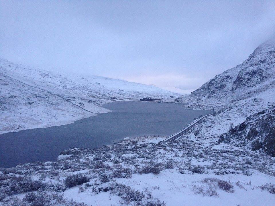 NTCymru_'s tweet photo. A beautiful snowy morning at Cwm Idwal today ❄️  
With more snow and ice forecast overnight, some of our places will be closed tomorrow. Don’t forget to check the website before travelling. Stay safe out there! https://t.co/hfoE7lAPkr