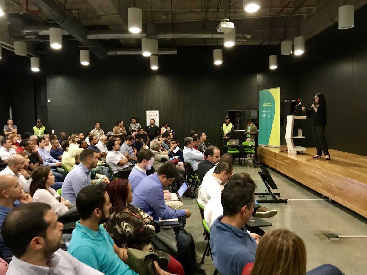 OPM_prime's tweet photo. @OPM_prime @Ministerio_TIC @Ruta_N @pmiantioquia “Mayor conectividad, mayor competitividad y mejor implementación de la cuarta Revolución Industrial” #masproyectos #4Revolución https://t.co/hpwKuHI1dn