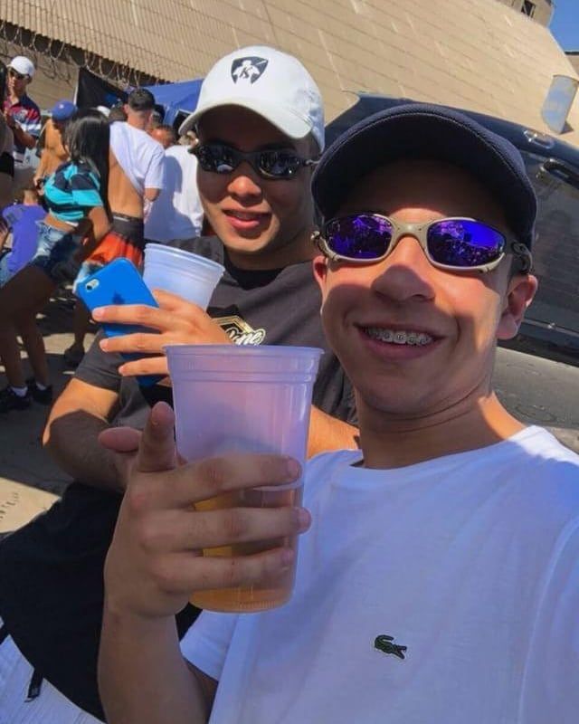 MdiMerda's tweet image. Oq vcs acham bonito//oq eu acho bonito

Gostos peculiares