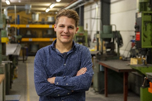 GeoffWThompson's tweet photo. Lukas Pothen Joins LIFTEUROP Sales Team https://t.co/3VQO50kRu8 https://t.co/ITEVe0y2hE