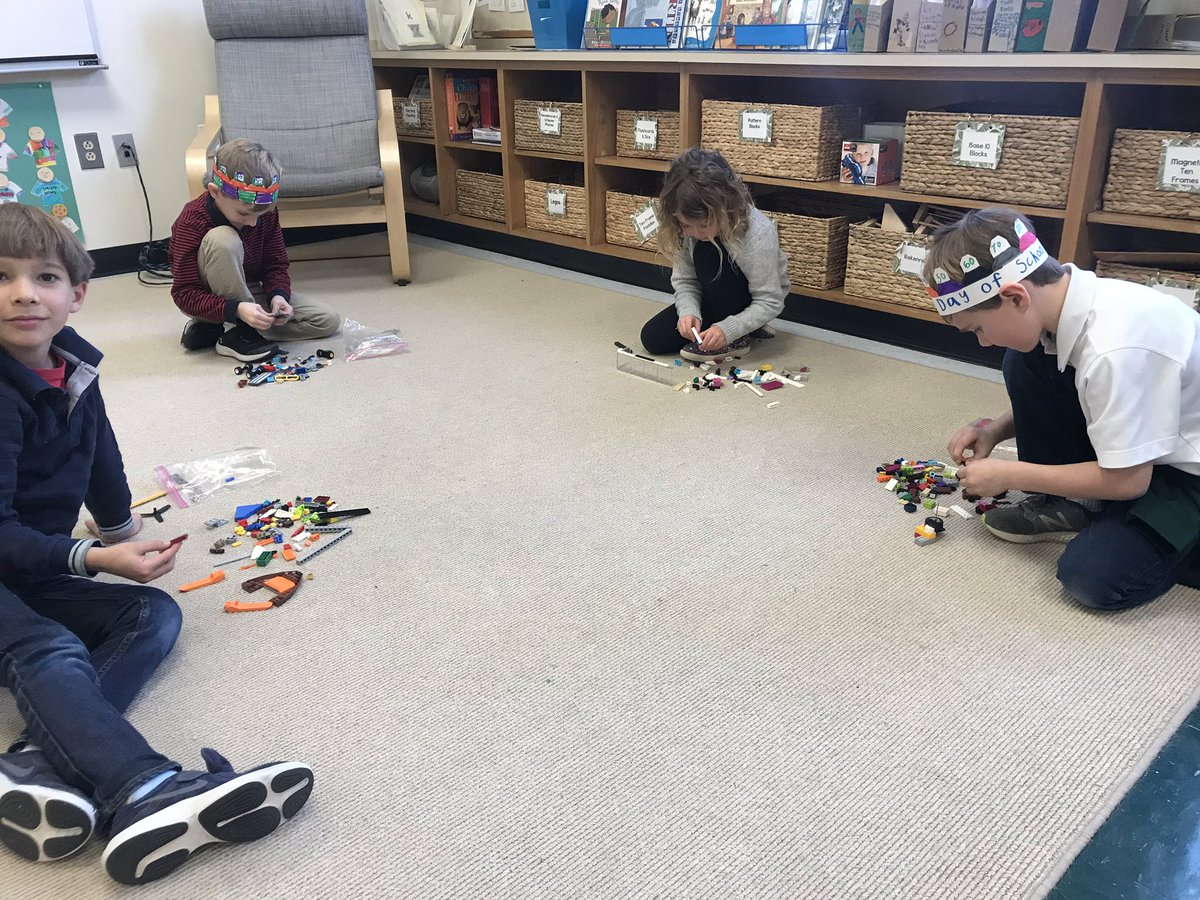simplysecond's tweet image. what can we build with 100 legos?  @WestminsterATL #100thDayofSchool @LEGO_Group