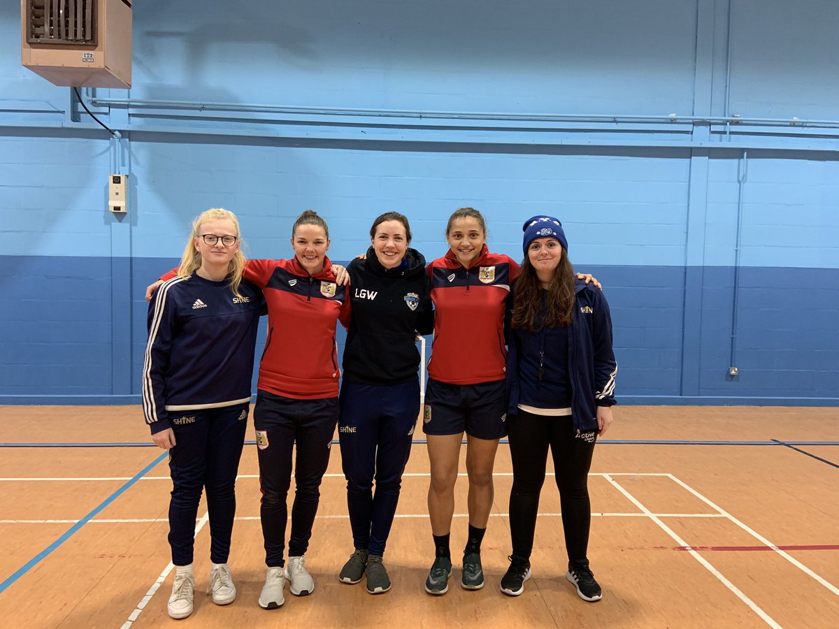 Lilliebak3r's tweet image. Thank you @loren_dykes and @abiharrison_ for coming down to our @MyShineUK wildcats session ⚽️
