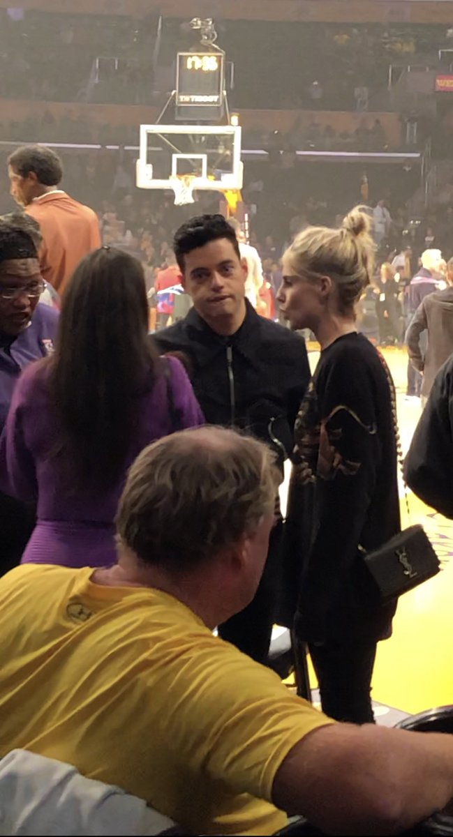 レオやニコルソンら Nbaを観戦 写真30枚 ファッション ニュースならmode Press Powered By Afpbb News