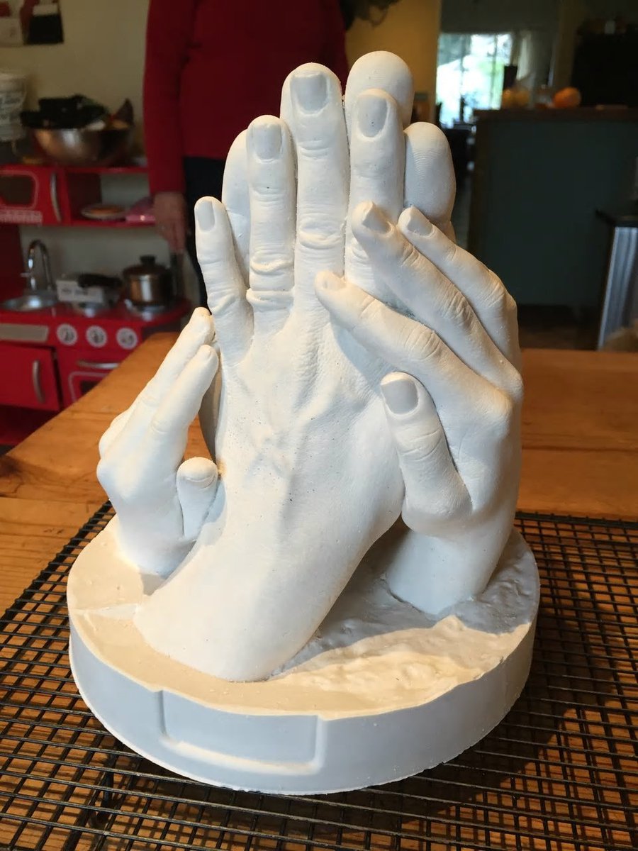 AccuCast's tweet photo. Free Shipping on Accu-Cast products.
Does your alginate supplier offer free shipping? 
Orders over $50 sent to Continental US addresses qualify for the incredible deal.
We even lowered quite a few of our prices to boot.
Check our website, https://t.co/fQTV3ix8ml https://t.co/wsgumsJjxO