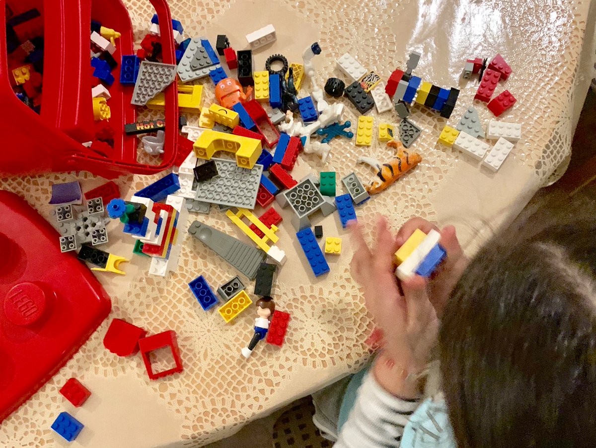 <a href="/TamWatchorn/">Tam Watchorn</a> @JennyVass <a href="/OneTeamGov/">One Team Gov</a> <a href="/ktmcnl/">Katy McNeil</a> @mclrnkim <a href="/DouglasKnox/">Doug Knox + mastodon.scot/@DouglasKnox</a> <a href="/LockhartL/">Leah Lockhart</a> <a href="/SeriousWrk/">SeriousWork</a> <a href="/CyclingSurgeon/">Chris Oliver</a> @LornaJa23511553 Looks like a true inventors paradise Tam 😊

It’s #LegoPlay this evening in the #Ahmad household 

Anisa quick off the mark with her creations 👍🏻

#Lego #Fun #FamilyTime