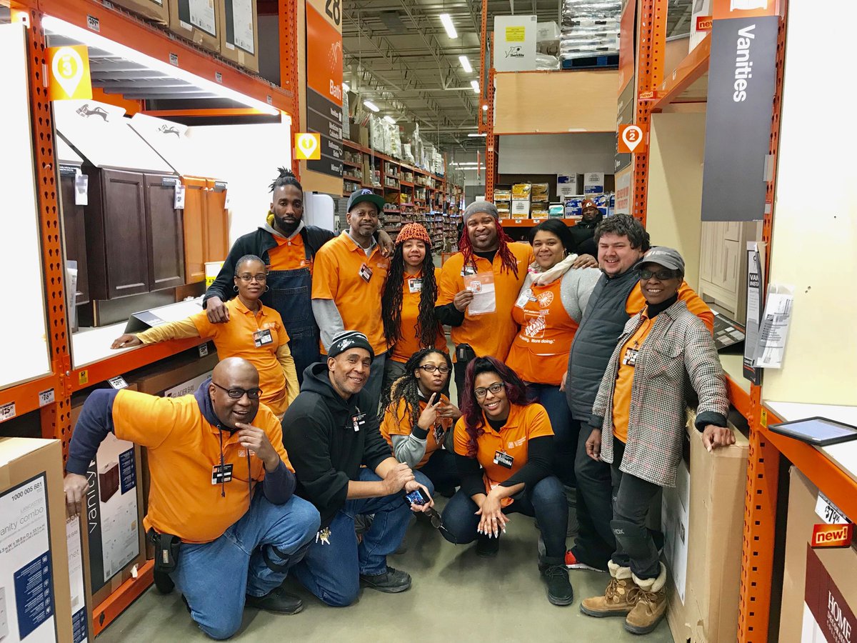Today at the Wood 2583. I would  like to recognize our day MET team . With a special recognition to our very own T.J Terrell Jackson for always doing the right thing. ⁦@818_CE⁩ ⁦<a href="/MET_JUMP/">Charles R Jump</a>⁩ ⁦<a href="/JoeZuniga1/">Joe Zuniga</a>⁩ ⁦<a href="/ASDS_2583/">ASDS Pam 2583</a>⁩