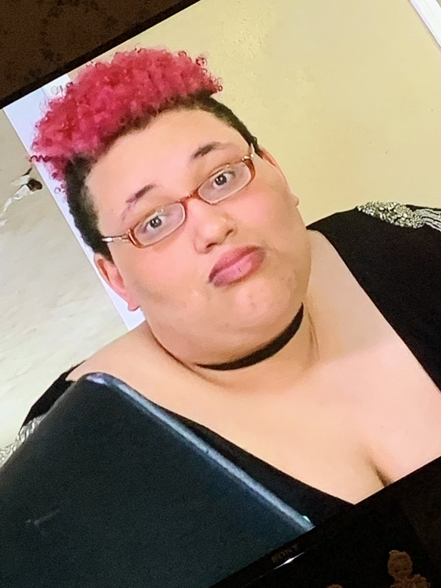 dickJamie1's tweet photo. Plz rt for my astranged step sister fighting depression. #BellLetsTalk https://t.co/v1MAKqzMZq
