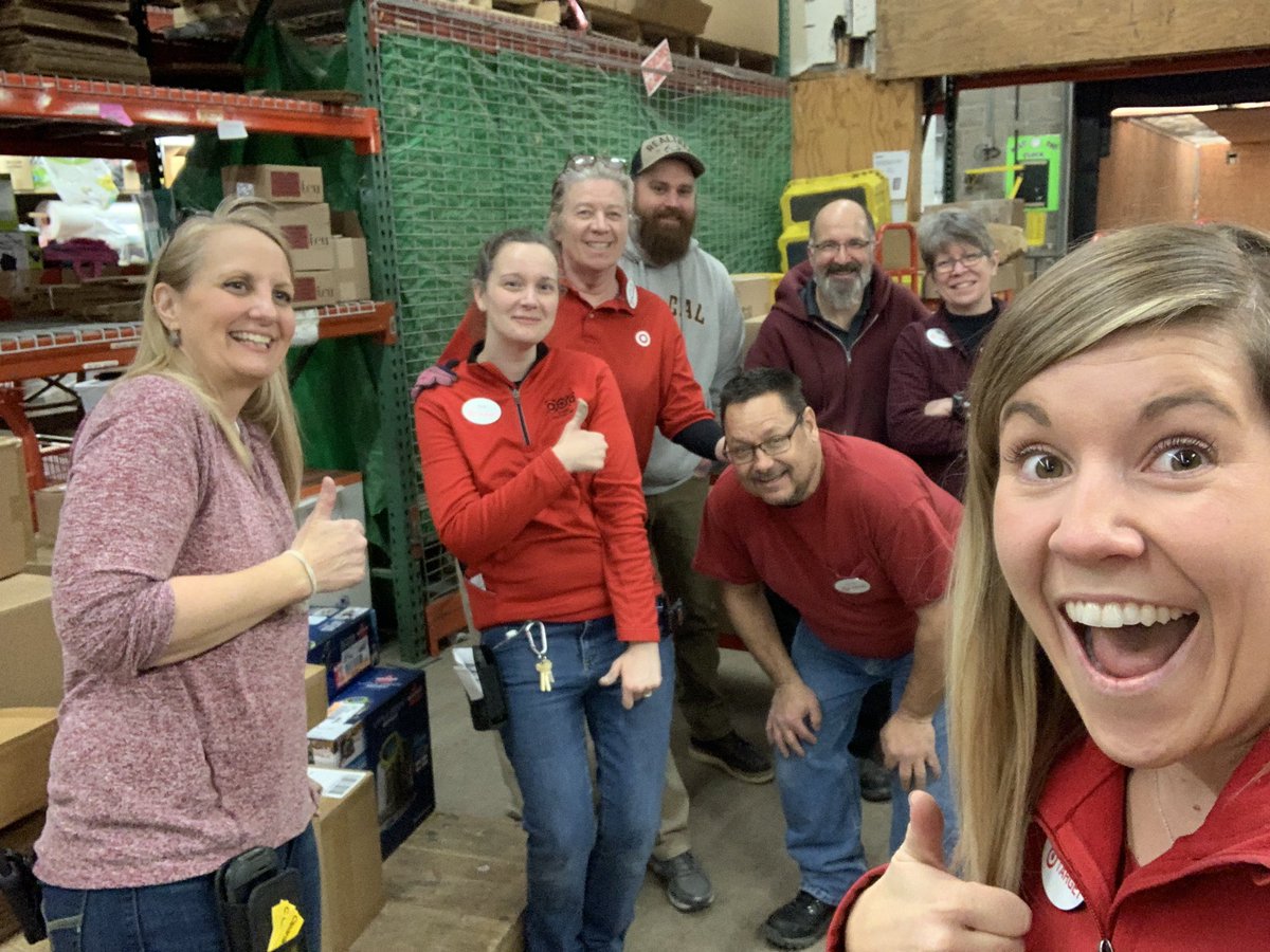 It might be cold but my amazing team rallied to unload our trailer to be in stock for our guests! #lovemyteam #bestteaminretail #targetlife <a href="/DustinRitt/">Dustin Rittenhouse</a> <a href="/ashleysunYYC/">Ashley Sunderland</a>