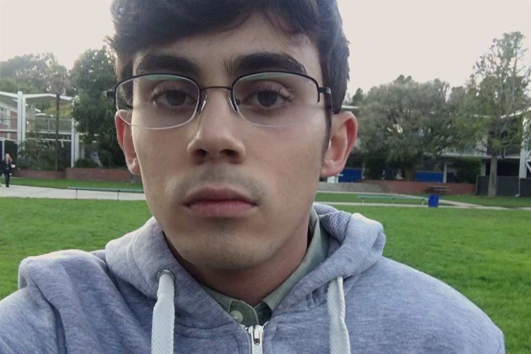SoleVenesio's tweet photo. ¿Se acuerdan #TylerAlvarez de #AmericanVandal? Se suma al revival de #VeronicaMars que está preparando @hulu https://t.co/5IFtZrJeSU