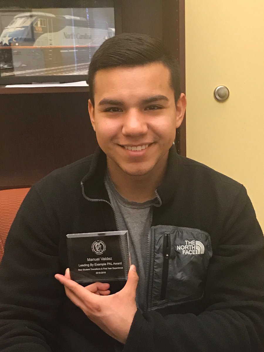 SMI PAL Manuel Valdez recognizes as a “Leader by Example”.  He is an outstanding young man who devotes time helping other Spartans achieve their dreams!  Congrats Manny!  #SpartanMen’sInitiative, #UNCGSTUDENTSUCCESS.