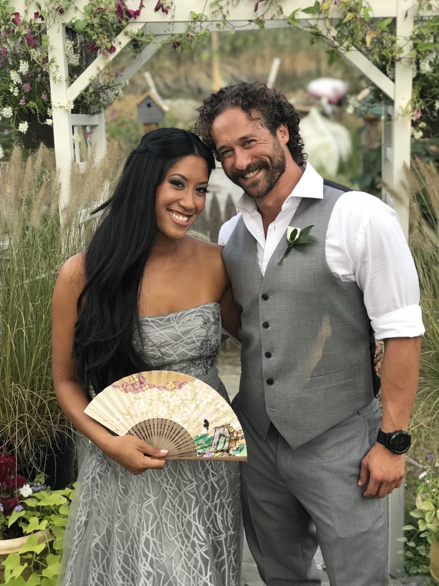 Decode18's tweet photo. Who is ready to trade in the heater for a fan?! 🙋‍♀️ #weddingwednesday #decode18wedding #bridesmaid https://t.co/rApohB0bKt