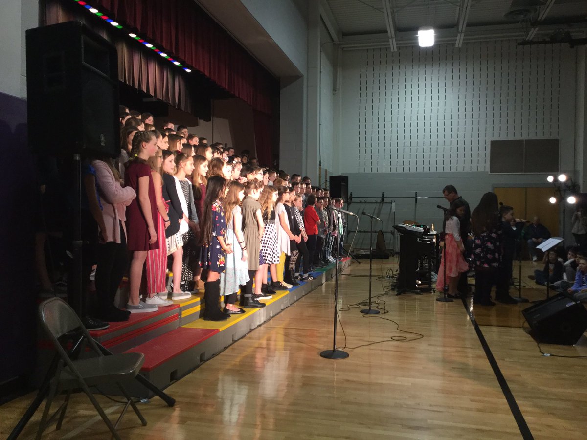 For their last Celebration of the Arts performance at Groveland, we proudly present our 6th graders! A truly special group of students that we are proud to call Great Grizzlies! #cbgroveland #CBSDPROUD