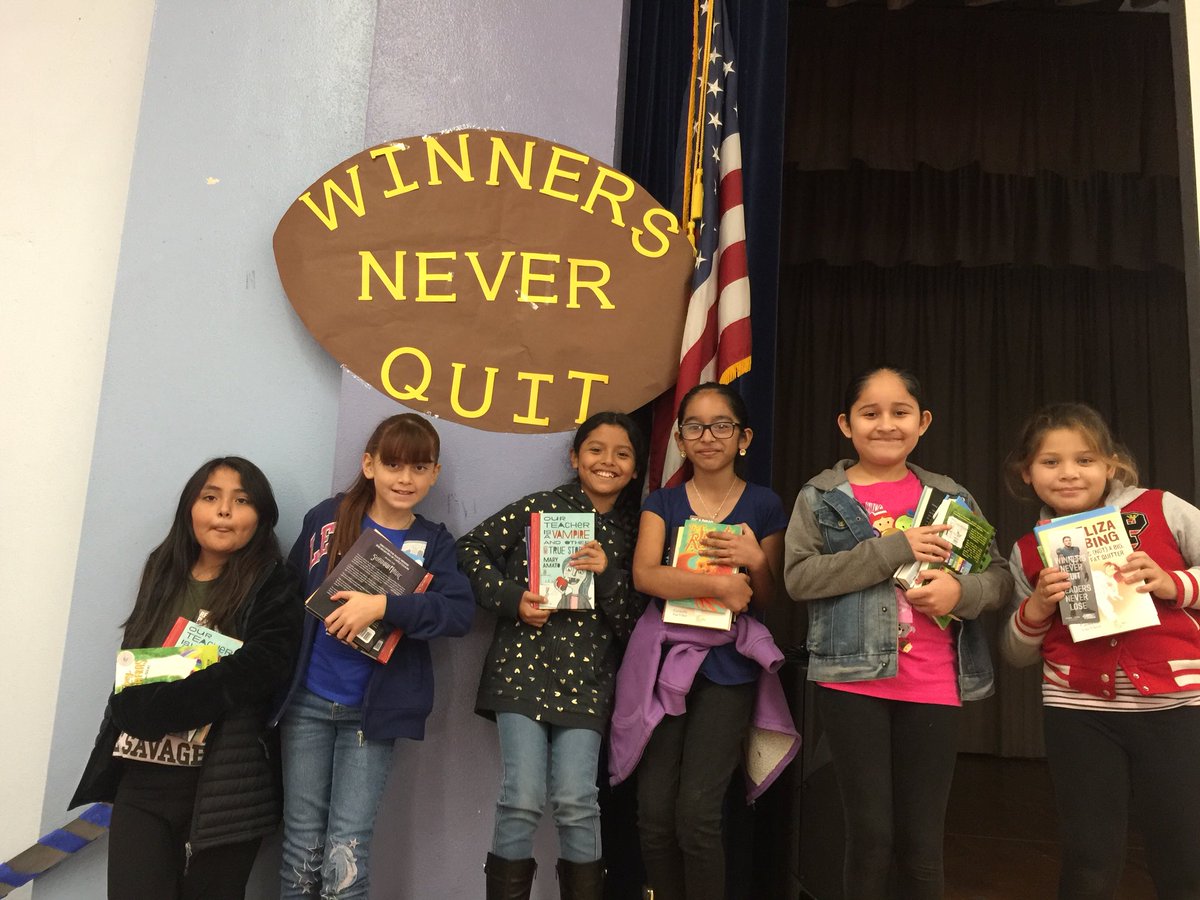 NorthRanchito's tweet photo. Thank you for your generous donation of books @awhitworth77 @RamsNFL @VamosRams @JOEL9ONE @Eagles @FirstBook #FQLweek #FQLWChampion #GoPumas #ReadingMatters https://t.co/0nRqjHiyn7
