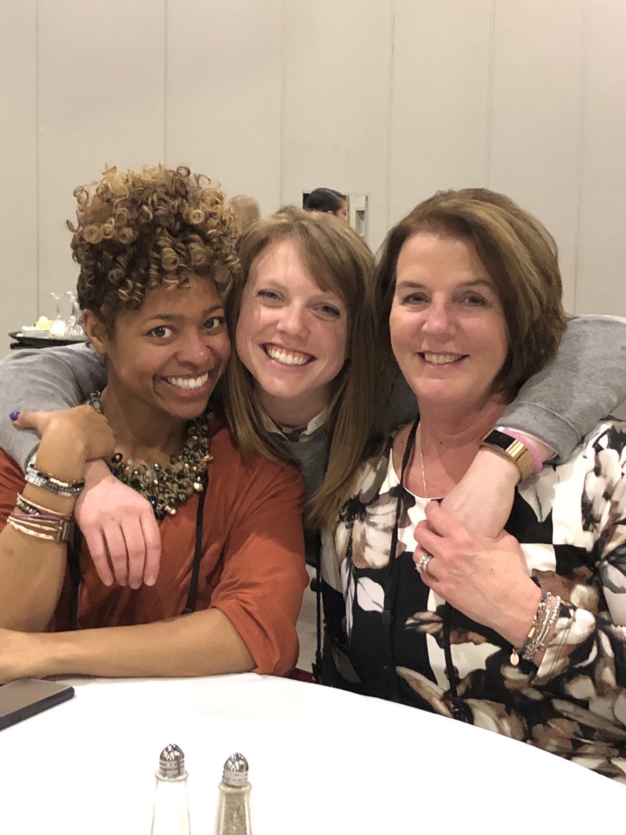 Where would I be without these two ❤️ <a href="/KristinMucci/">Kristin Kline</a> <a href="/KarenCogdill1/">Karen Cogdill</a> <a href="/EmadHabash3/">Emad Habash</a>