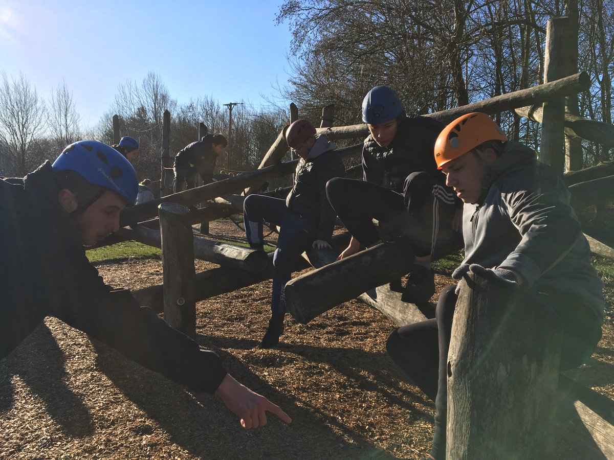 hcfehighpsport's tweet photo. A cold, but lovely sunny morning with some brilliant #teamwork taking place by the #UPS students @hartlepoolfe  #highropes #balancebeams #bashers #challenge #support #educate #develop #watchthemgrow #learningisfun #teamworkmakesthedreamwork 🤓💪🏻 https://t.co/AuzsXPTqBO