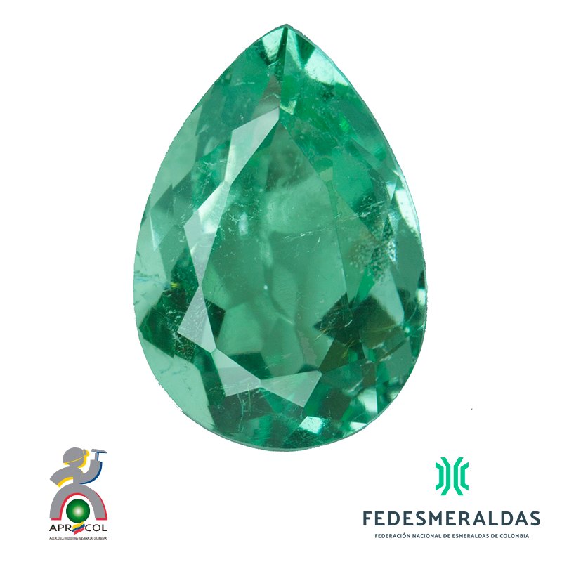 Fedesmeraldas's tweet photo. #APRECOL  trabaja junto con el gobierno colombiano y ha formado alianzas estratégicas con importantes organizaciones internacionales, ONG, laboratorios y otras partes interesadas para ayudar a establecer políticas y apoyar la producción sostenible de esmeralda #SomosFedesmeraldas https://t.co/L5DZlrfKny