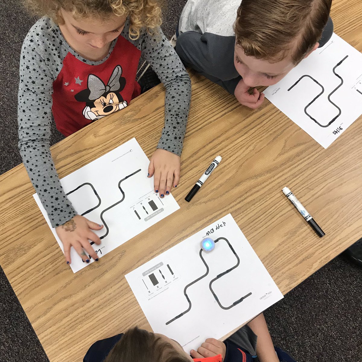 caridenny123's tweet image. Ozobot Basic Training Day 1- Kinders started by examining Ozobot and practiced turning it on and off. We also learned how to draw “just right” lines and corners for Ozobot to follow🤖✅ #CodinginKinder #CHESHawks @Ozobot @BuhrCHES @PowayUnified @PUSDinnovate