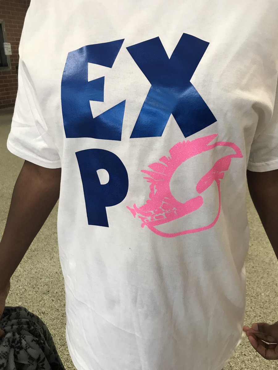 nstreet_teaches's tweet image. @OfficialSHSPack 
Post 2 of 2: SHS Expo was outstanding! It’s was so wonderful to see all their hard work and get to interact with the students. I’m blown away by their research, deeper learning, and critical thinking! #the5cs #pblexpo #packerpride #iowcsproud