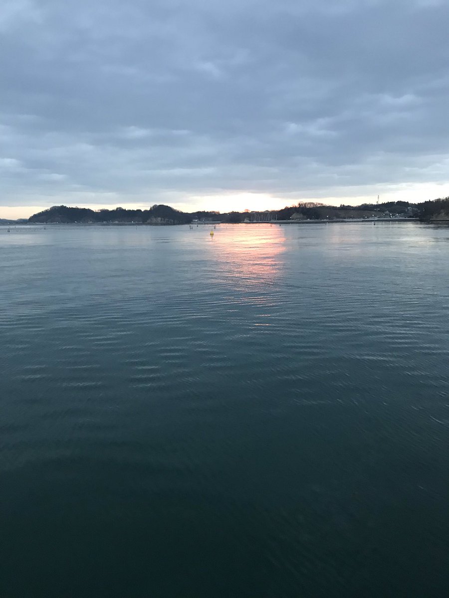 スヌーピー A Twitter 風も無く穏やかな朝 イマソラ 海が好き 空が好き 定点撮影 宮城県 塩釜市 おはようございます