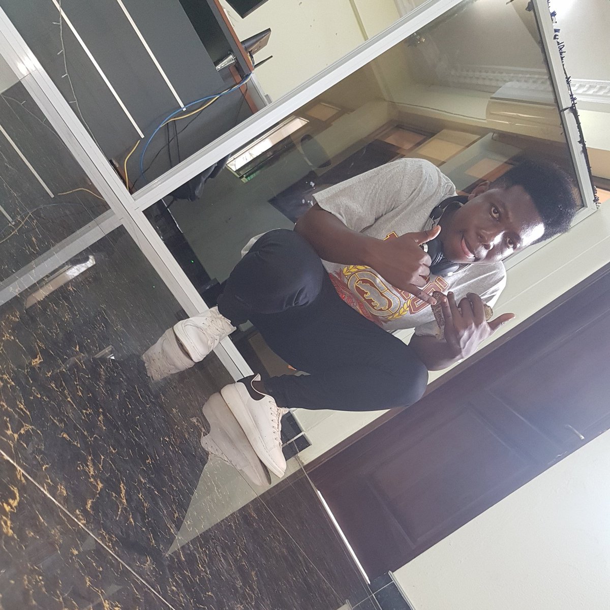 CeceliaOtoo's tweet photo. #NewProfilePic https://t.co/LewhdGCQZl