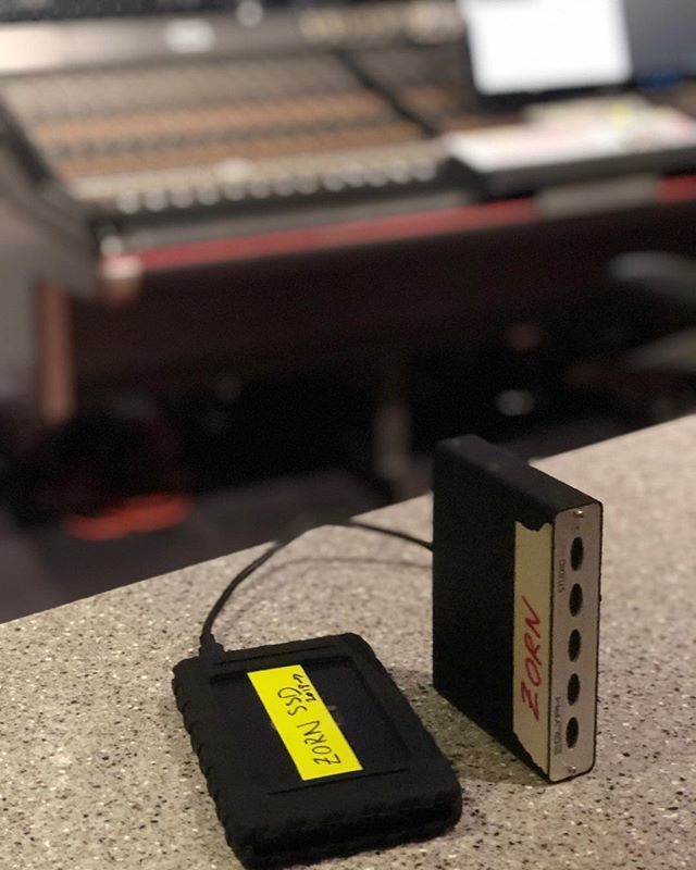 MarcUrselli's tweet photo. Finished another great session with Mr #Zorn and I backed up everything to his main #SSD @glyphtech hard drive and his backup @glyphtech_il #StudioMini - I love these drives and I’m about to use their #AtomSSD’s on next week sessions with #KronosQuartet … https://t.co/xV7MjXeQHb https://t.co/wbwhaOVKZR