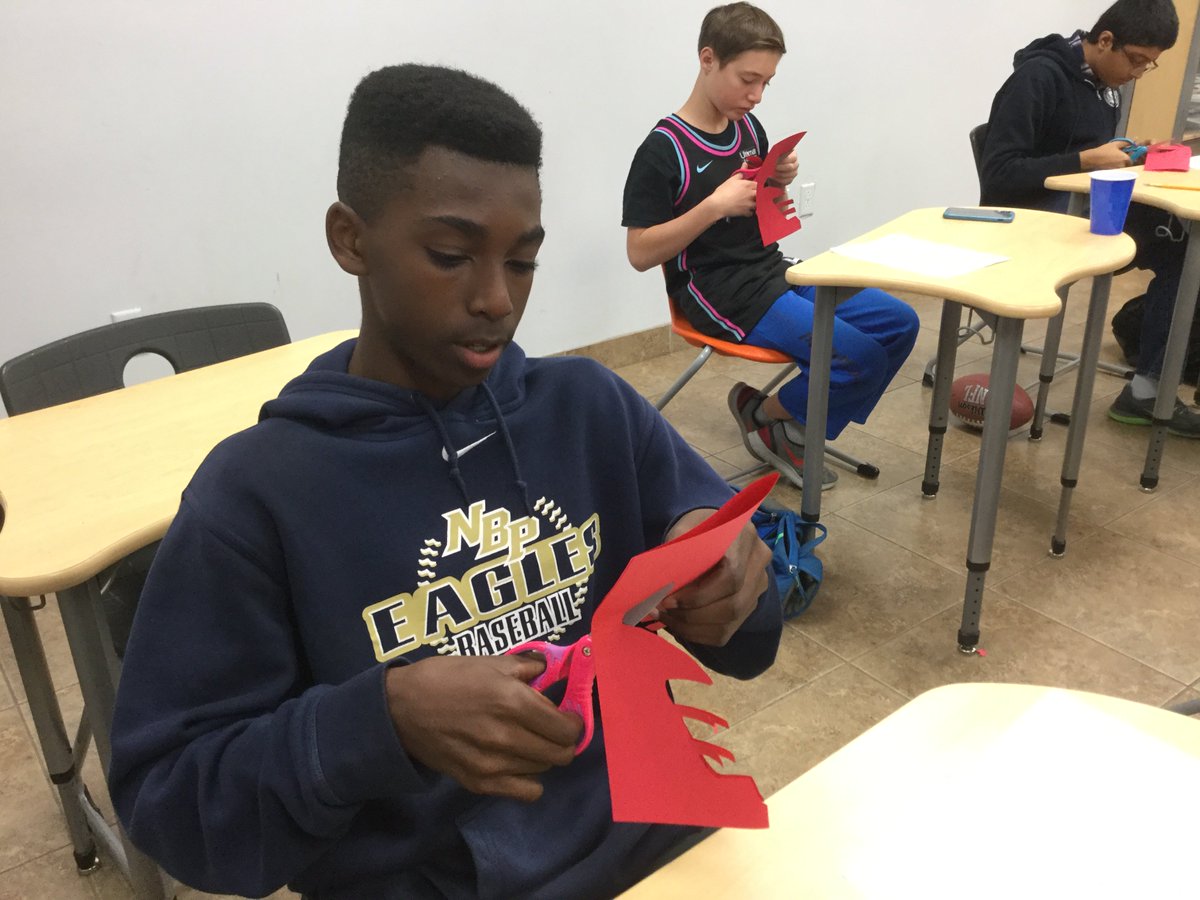 patience_chu's tweet photo. Students made Chinese paper cut out to celebrate the year of the pig. @NBMIDDLE #nbpsChinese https://t.co/r4VU1wdHib
