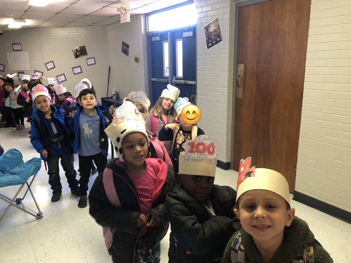 MrsEdkind's tweet photo. Mrs. Edโs class is rocking the the 100th day of school!@LamarElementary #IAmLamar #BeTheOne #IAmWfisd https://t.co/tirj6KjID4