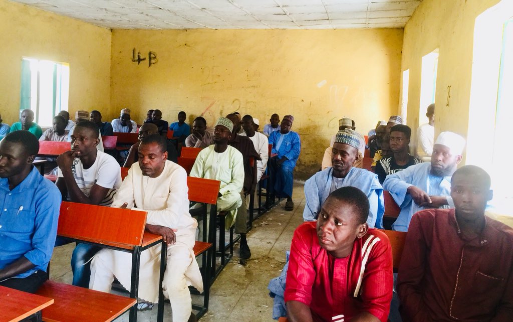 cidarnigeria's tweet photo. In order to stay abreast of organization’s goals and objectives @CIDAR_Nigeria in partnership with @UNICEF_Nigeria carried out capacity building of its water points chlorination caretakers in #Mafoni #Shehuri & #Abbaganaram of #Maiduguri #Borno #NE_Nigeria @SabaRahman1010 https://t.co/tYwOt7lkFZ