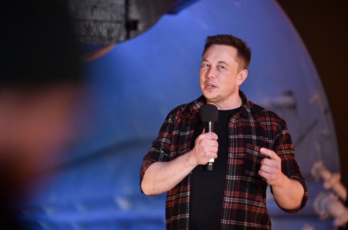 DetroitTrading's tweet image. Forbes thinks Tesla could raise money for manufacturing. Will be interesting to see if Tesla ever adopts the franchise model. We see both sides of the argument here. While dealerships offer superb experiences, there is room to improve the process. goo.gl/WvVCB5