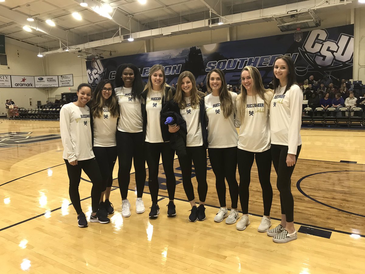 csubucs_vb's tweet photo. Congratulations to our student-athletes who were honored at halftime for their 3.0 GPA’s for the Fall 2018 semester! Keep up the hard work on and off the court! #JoinTheSiege https://t.co/8GZrIRQtye