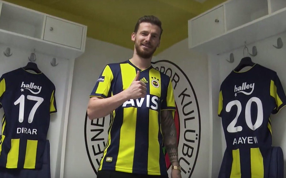 Serdar Aziz: “Fenerbahçe’de olduğum için çok mutluyum, ailem de beni bu forma altında görmek istiyordu”