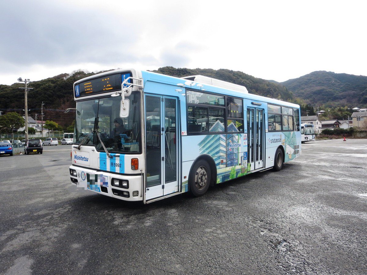 松尾建設 株 採用担当 در توییتر おはようございます 今月28日 月 から1年間西鉄バスのラッピングバスが早良営業所 博多営業所間を1日4往復走ります ぜひ皆さん天神や博多に行かれる際 また福岡市内在住の方は探してみてください