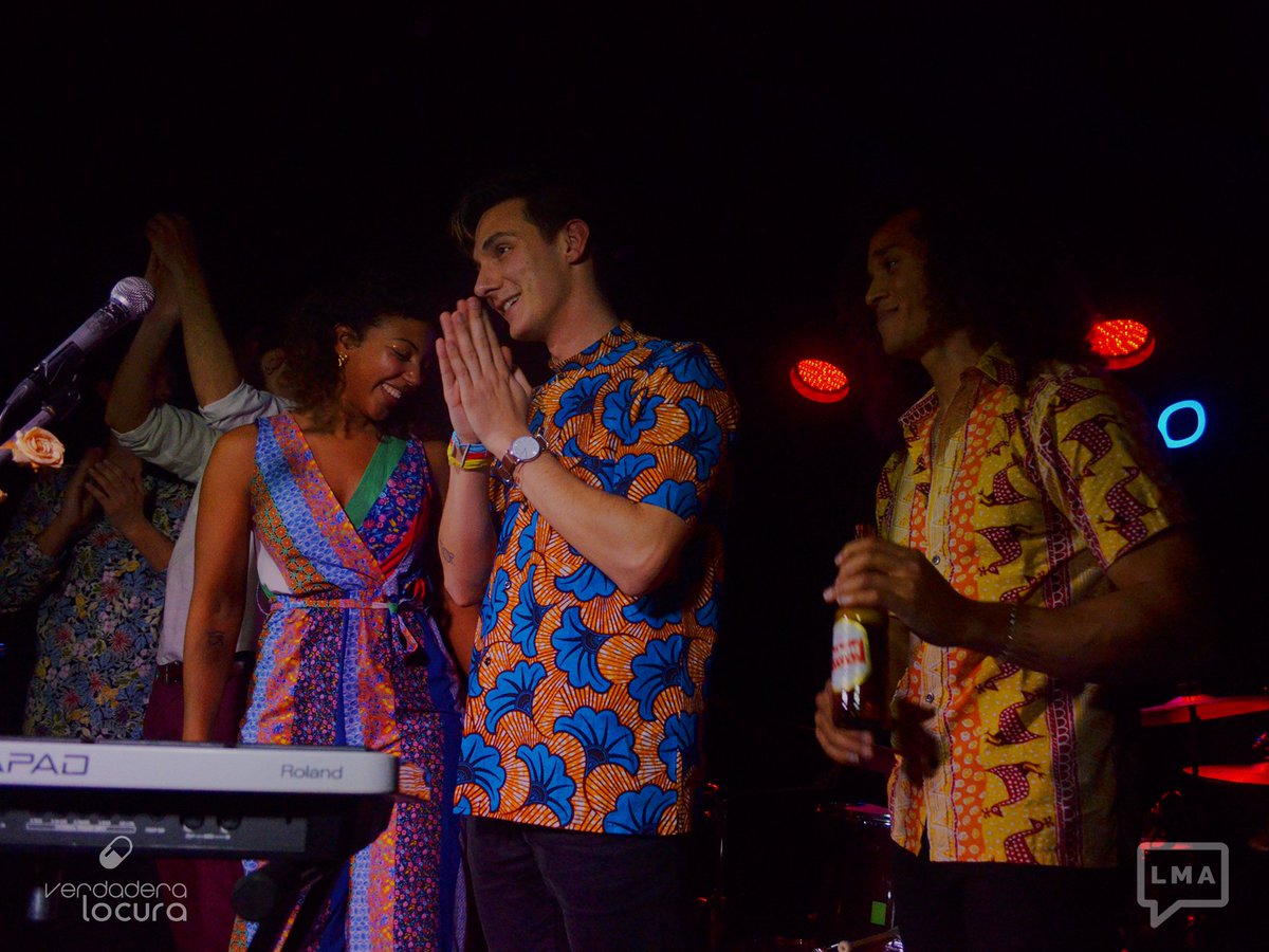 VerdaderaLocura's tweet photo. El pasado miércoles 23 de enero, @theLemonshakers presentaron los temas de su «HighLife» en @CostelloClubMad. Y la verdad, es que nos alcanzaron con ese halo tan mágico que los rodea.

Así vivimos el concierto 👉 https://t.co/oIAfRgmyff

📷 @loumalvarez https://t.co/fcOYvIpk2B