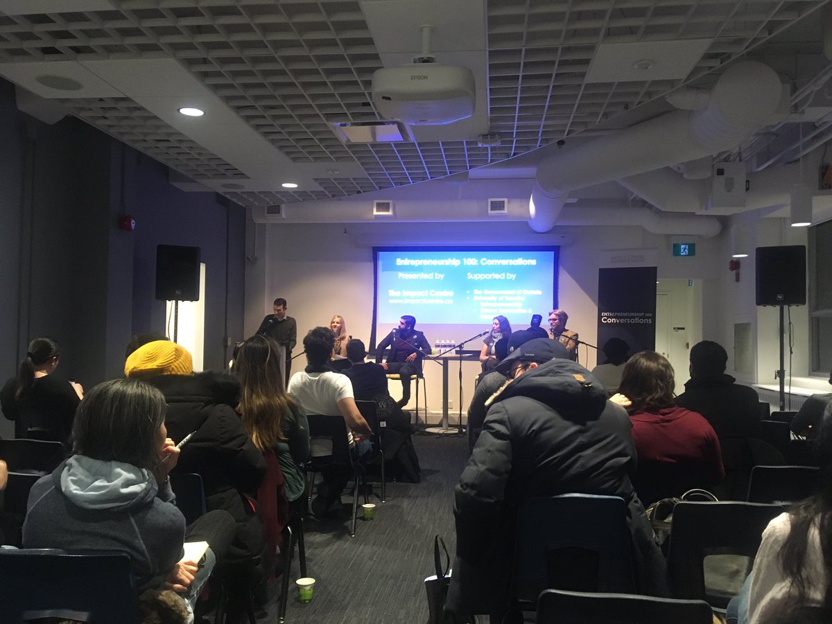 UofTEshipCentre's tweet photo. It may be 🥶 outside, but we are just warming up here at @UofT ONRamp for our latest session of Entrepreneurship 100. @UofTStartup https://t.co/kuZDg1rGuT