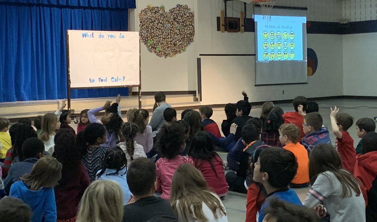 MsTighe's tweet photo. Thank you to the wonderful @SMYocsb SEL team for the great presentation about keeping our minds and bodies healthy by using different calming strategies! #CalmIn #BellLetsTalk #ocsbBeWell #ocsbBeCommunity https://t.co/ZIIWJ7QRrD