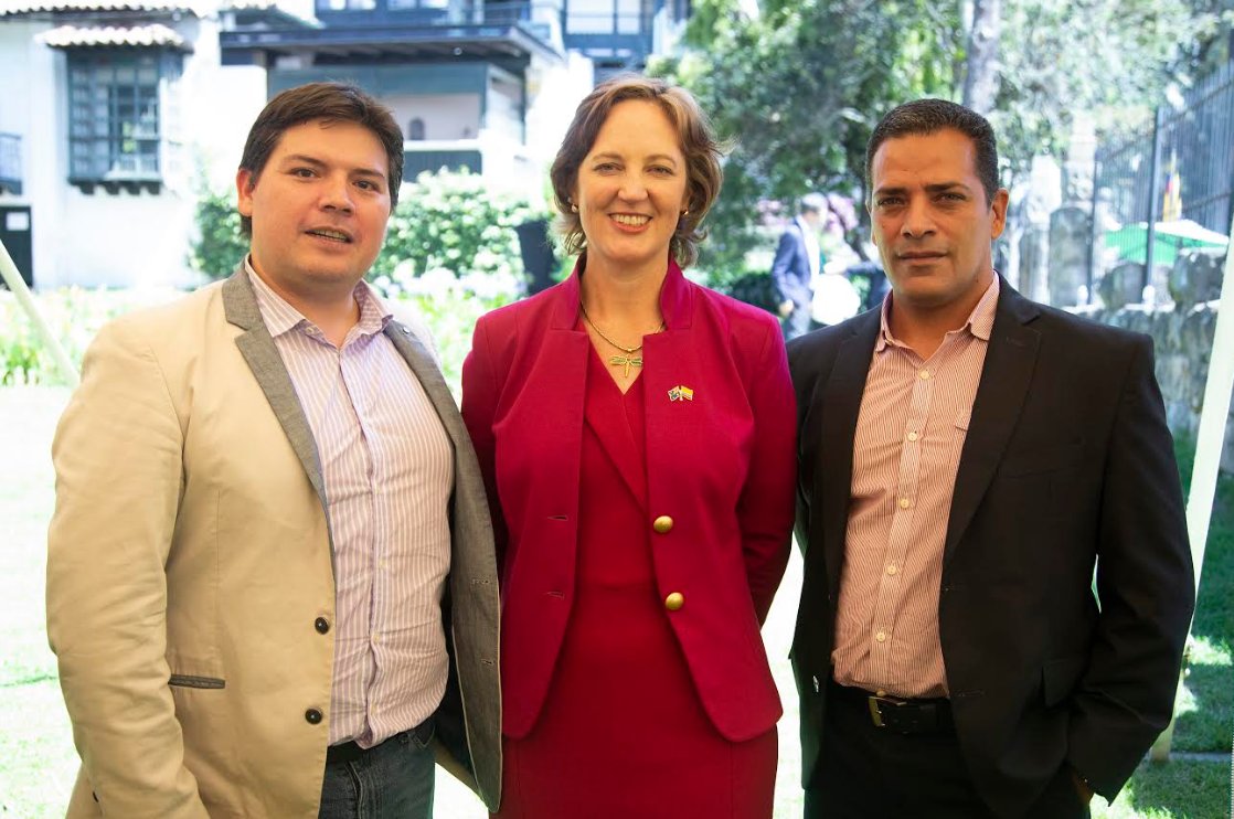 Envirosuite_Ltd's tweet photo. @Andresq_EVS from @_EnviroSuite Celebrating Australia day in Colombia with the Australian Ambassador Ms Sophie Davies @AusEmbCO https://t.co/HBmtH3BFvS