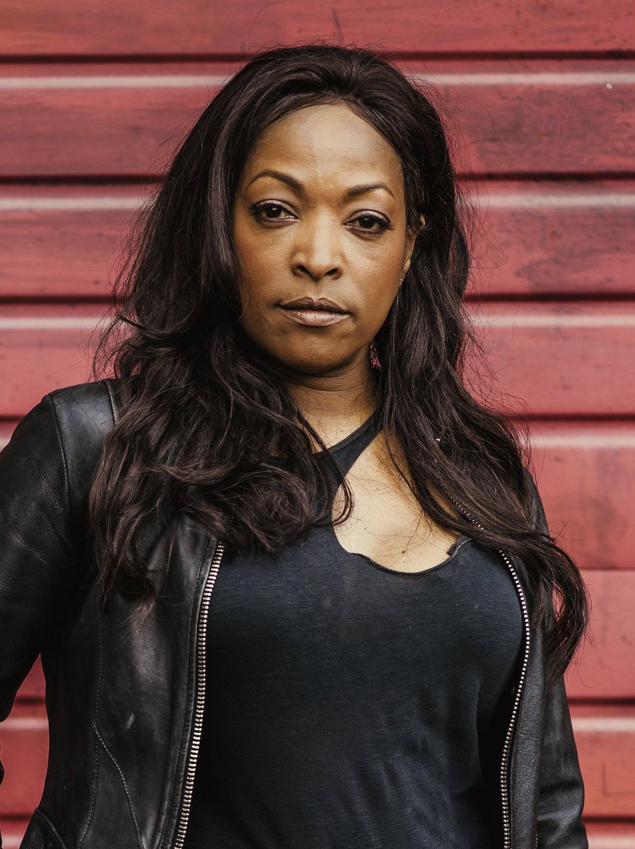 okaydacre's tweet photo. ROBERTA WARREN PLAYLIST

 https://t.co/F1ZygsuoCX

#znation #robertawarren #kellitasmith #apocalypse #syfy #znationfamily #playlist #music #spotify https://t.co/coEU4UI3Yf