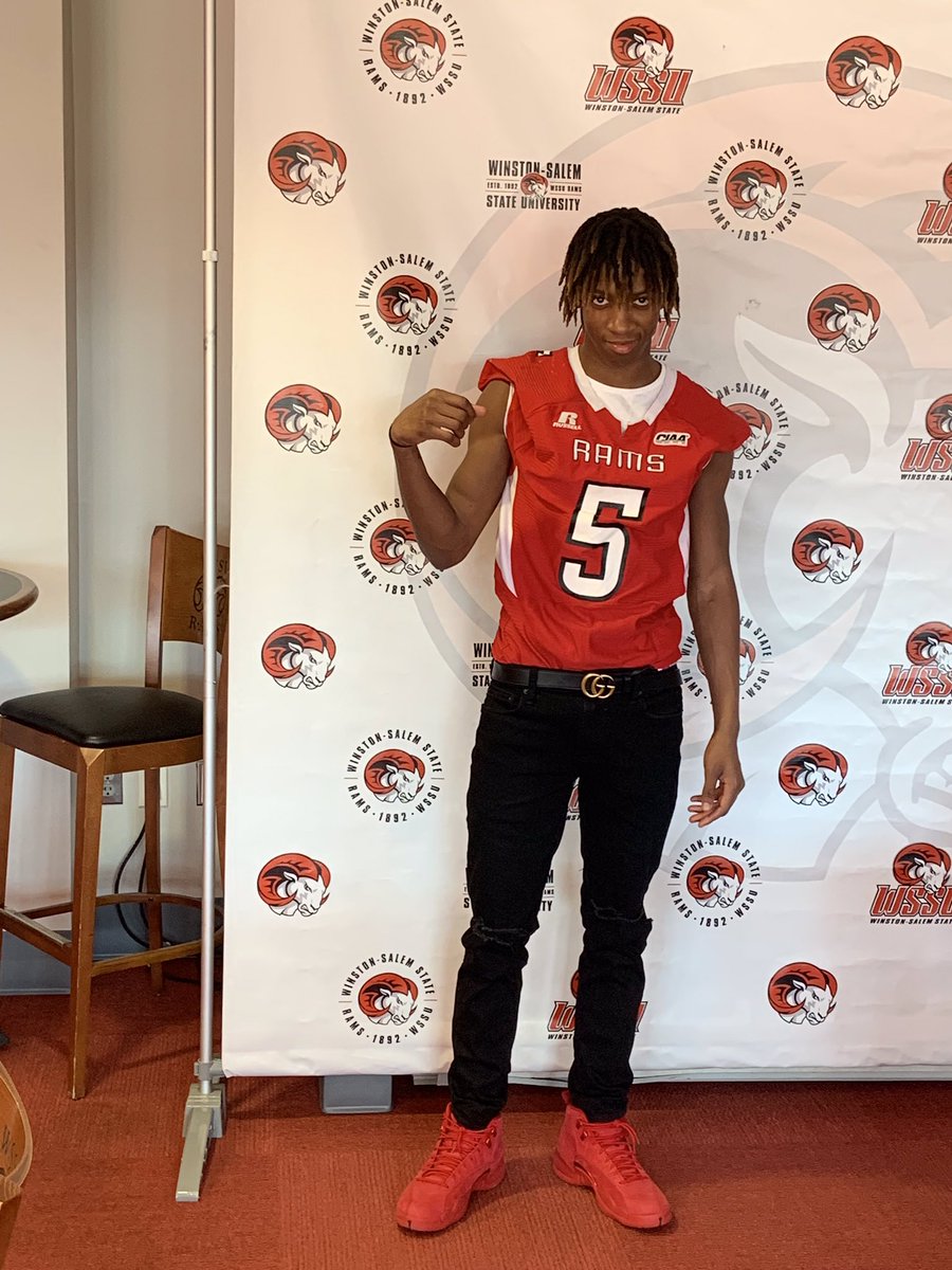 JonJon_Barnes's tweet photo. Blessed to have received my 1st offer from Winston-Salem State University ❗️ @WSSU_Athletics https://t.co/wpAJmptp5L