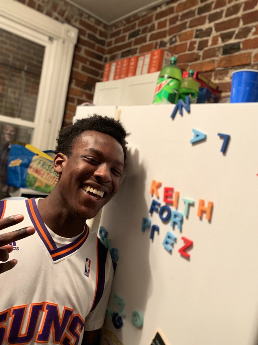 vcu_villains's tweet photo. Since we have a tournament this weekend, we thought we'd introduce you to the final bunch of Villains. Starting with our pick for the oval office 🇺🇸
Keith Powell, Freshman. He stole Beef's can of flex seal for Christmas #weirdflexflexseal #vote4keith https://t.co/8H7vvGhBgY