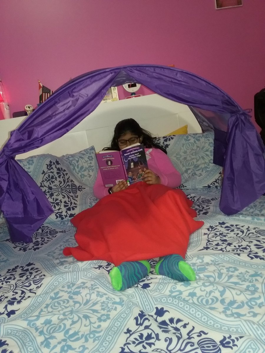 isamresh's tweet photo. @LLEWIXOM #LLECOLDDAY
Sonakshi enjoying her day off https://t.co/yiSBQZLCSZ