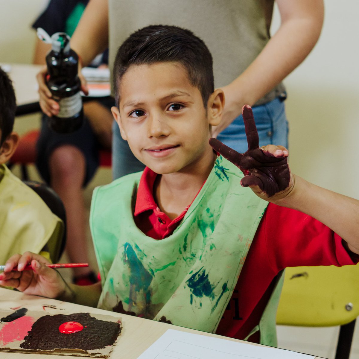 El taller de pintura desarrolla la expresión creativa e impacta positivamente en las emociones de nuestros pequeños 🎨.

Si te interesa donar materiales comunícate dando click aquí ----bit.ly/TeamGoretti