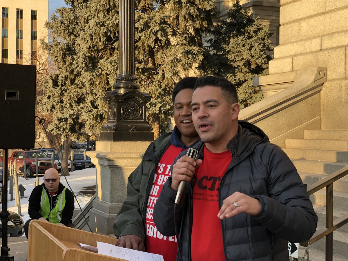ColoradoEA's tweet photo. Teachers on the west steps of the Capitol? This is becoming a common occurrence. @DenverTeachers @TooDopeTeachers #DCTAStrong #RedForEd #InVESTinEdCO #SchoolsOurStudentsDeserve #PublicEducation #SchoolFunding #edcolo #coleg #copolitics https://t.co/6u7GlyGCjk