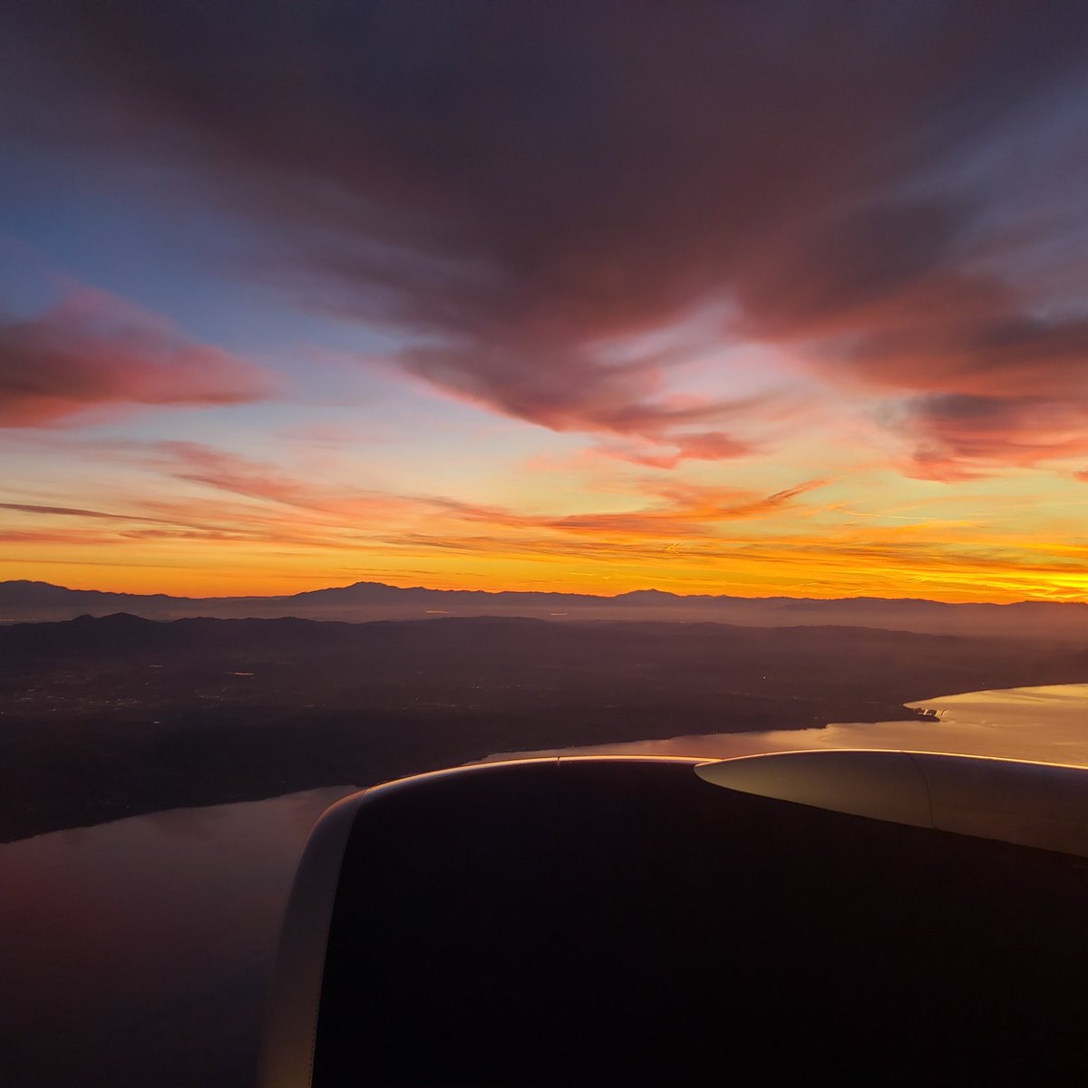 Thanks to <a href="/Delta/">Delta</a> for the second sunrise of the same day.  Delta flight 0040 in Delta One