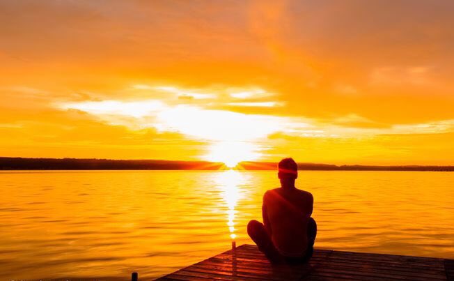 Bridge4Health's tweet photo. “What #mentalhealth needs is more sunlight, more candor, and more unashamed conversation.” – Glenn Close
#MentalHealthAwareness #BellLetsTalk
#BellLetsTalkDay #Bridge4health https://t.co/qLLtFQxzUh