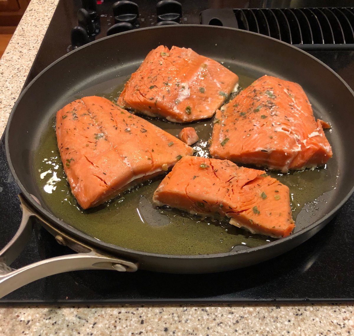 ReichPhil's tweet photo. Putting the finishing touches on sous vide salmon. Great taste, healthy, and no fire department this time. https://t.co/QzlrUH3dng
